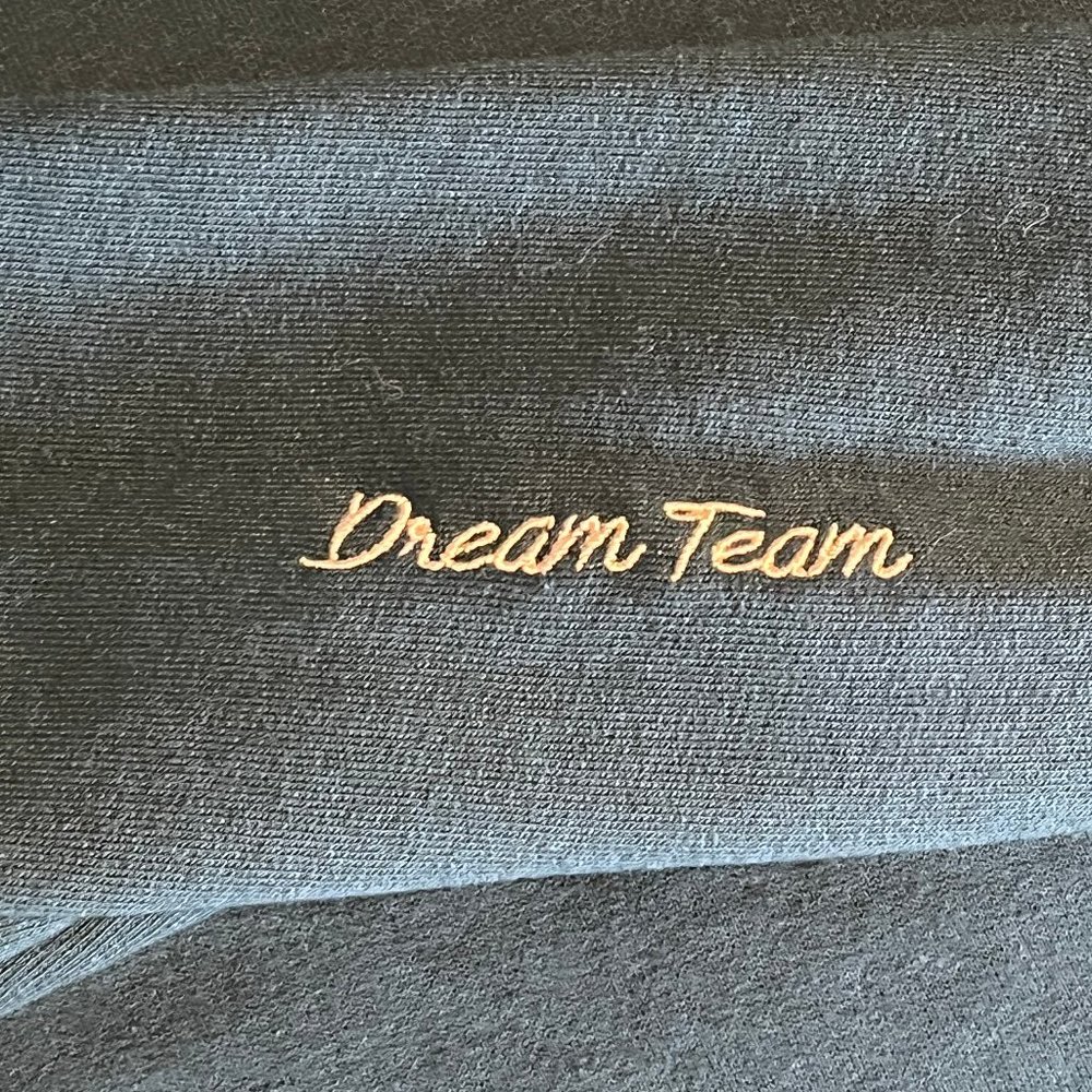 Dream Team Merch - Picture 3 of 5